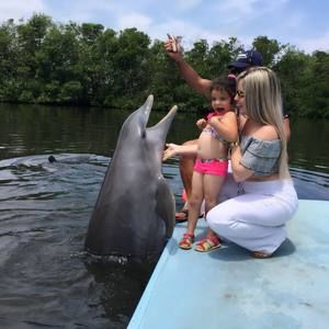 Meet your Posher, Yoany